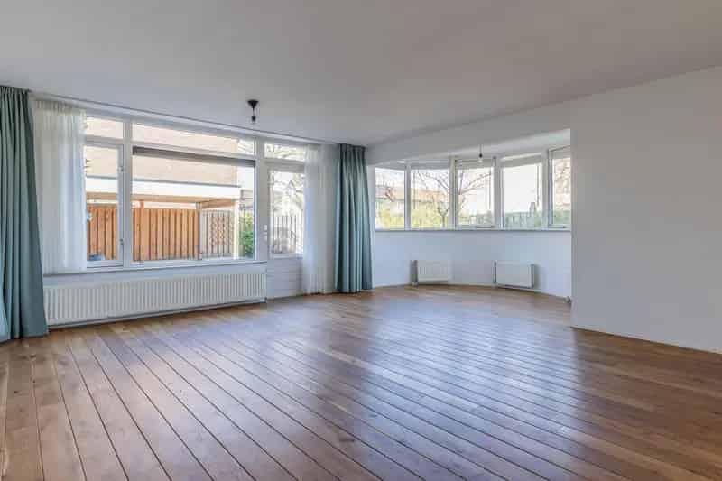 Ruime Hoekwoning Arnhem Noord De Groene Kamer 3 slaapkamers