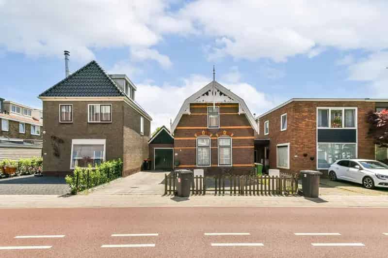 Huis te koop: Kerkstraat 253 1511 EG Oostzaan 