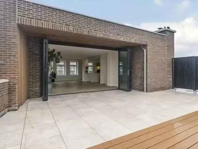 Appartement te koop Den Haag 5 kamers 145m²