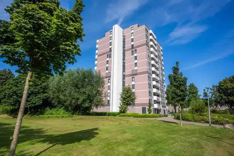 Appartement Heerlerbaan 1 slaapkamer balkon  Snowworld uitzicht