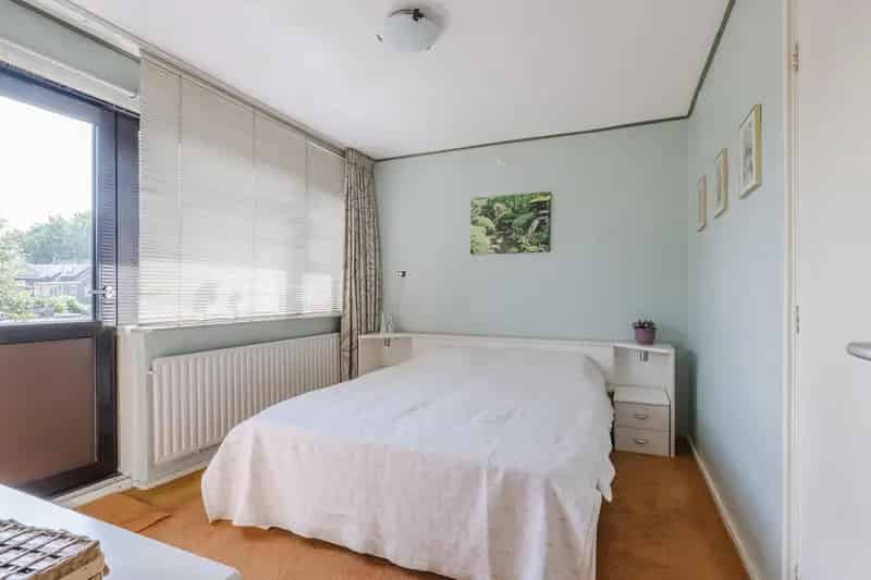 Hoekwoning Prinsenbeek Garage Tuin Vier Slaapkamers Nabij Station