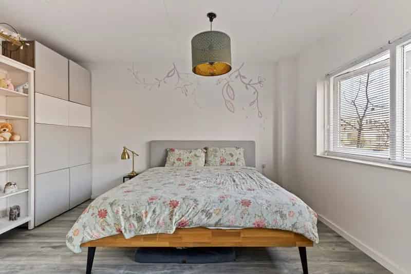 Tussenwoning Tilburg Reeshof Ruime Woonkamer Moderne Keuken Zonnige Tuin