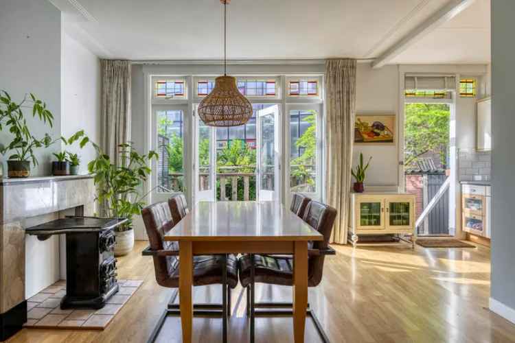 Jaren 30 Benedenwoning Schiedam 87m2 Tuin Kelder Authentieke Details