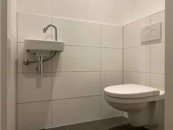 Appartement Te Huur in Warmond, Zuid-Holland