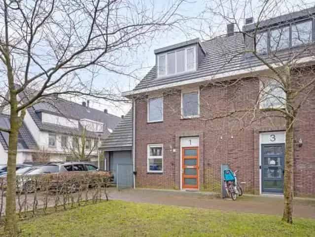 Energiezuinige 4-kamer Hoekwoning Westwijk