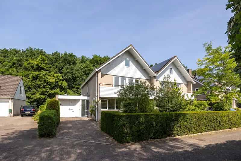 Ruime Villa 6 Slaapkamers Bosrand Bilthoven