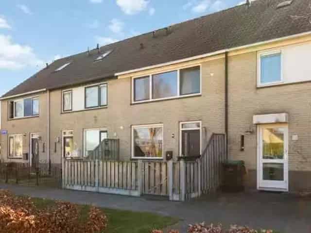 Hoekwoning te koop Almere 4 slaapkamers 123m²
