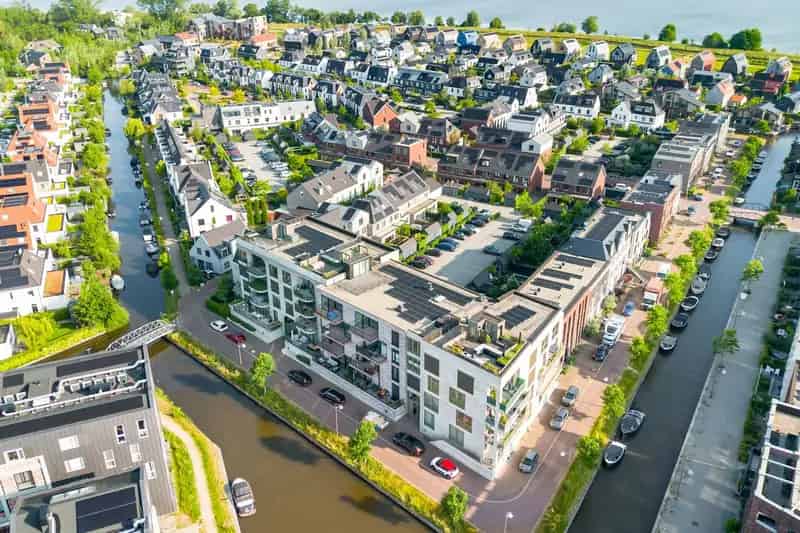 Luxe Appartement Muiden 2 Terrassen Parkeerplaatsen