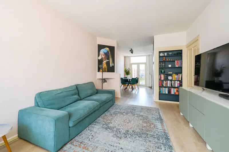 Te Koop: 3 Slaapkamers Tussenwoning 80m2 Den Haag