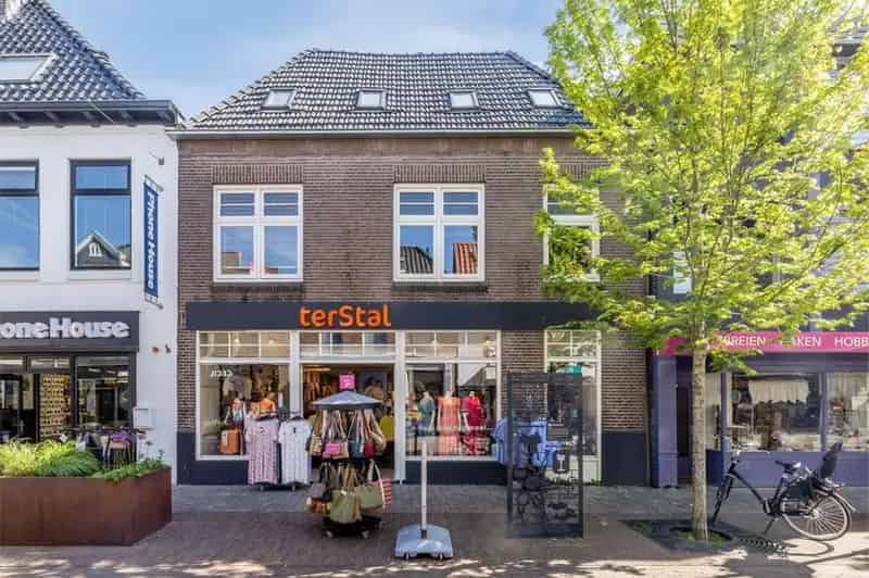 Gerenoveerd appartement Coevorden met dakterras en energielabel A