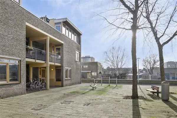 3 Kamer Appartement Amsterdam Noord Ruime Tuin Nabij Recreatiegebied