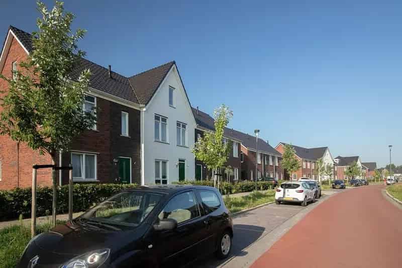 Ruime Hoekwoning met Garage in Nijmegen De Waalsprong