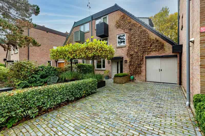 Royale Tweekapper 5 slaapkamers 2 badkamers s Gravenzande