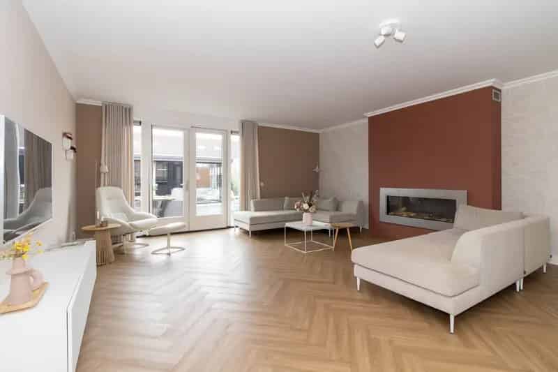 Luxe 2-onder-1-kapwoning 5 slaapkamers Bunschoten Spakenburg