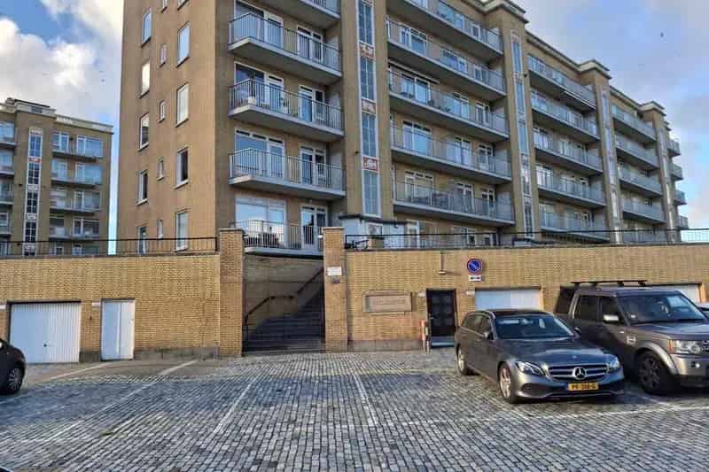 Appartement te koop Oranjeflats Den Haag Zeekant