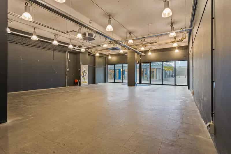 Winkel Eindhoven | Zoek winkels te huur: Winkelcentrum Woensel 6 5625 AA Eindhoven 
