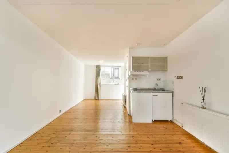 Jordaan Appartement 31m2 Eigen Grond Berging