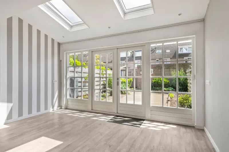 Huis te koop Schothorst 4 slaapkamers moderne badkamer zonnige tuin