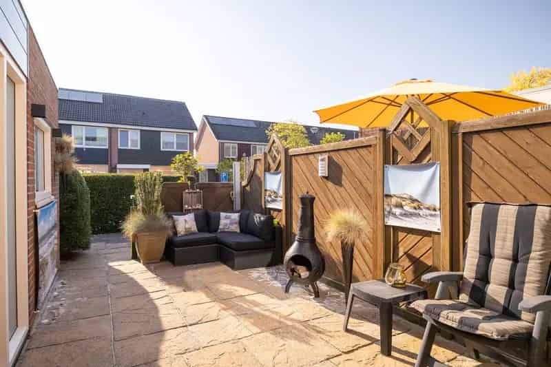 Huis te koop Zwaag: Ruime gezinswoning met aanbouw en 10 zonnepanelen