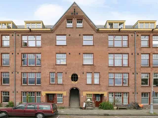Dubbel Bovenhuis Spaarndammerbuurt 89m2 2 slaapkamers
