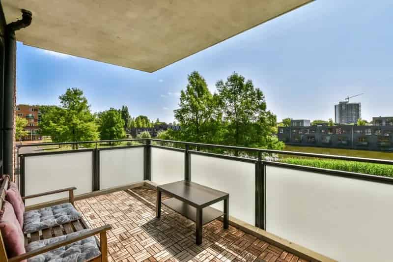 Appartement te koop Amsterdam Zuidoost  78m2 3-kamer hoekappartement