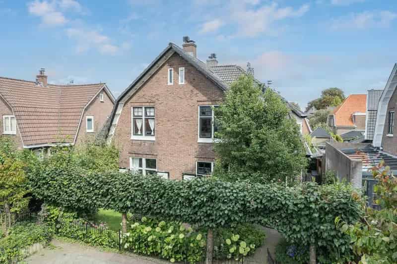 Karakteristieke 2-onder-1-kapwoning Oosterbeek