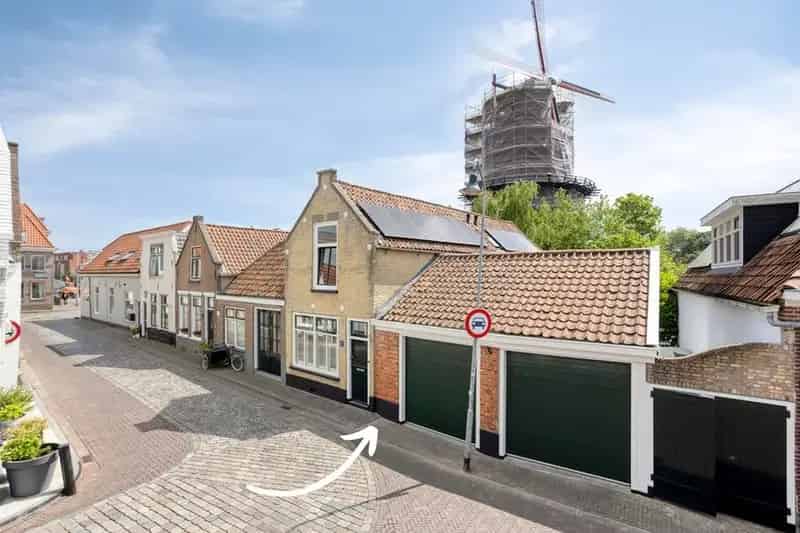 Huis Te Koop , 7, Sint Anthoniesdam, Zierikzee, Zeeland