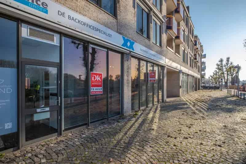 Kantoor te huur Arnhem Rijnkade: 91m² modern kantoor met rijuitzicht