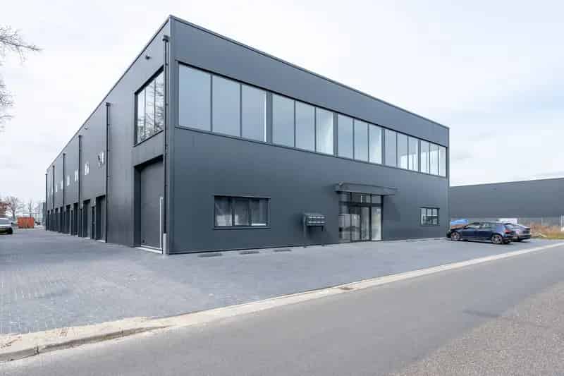 Bedrijfshal te huur Almelo Turfkade West 200m²