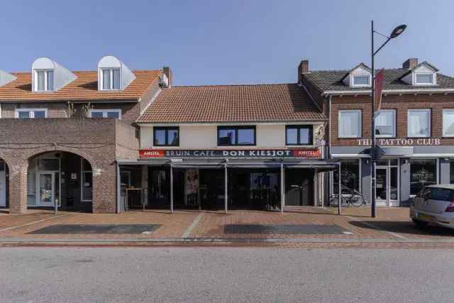 Horecahuis Limburg Ter overname Feest café Don Kiesjot Maasbracht