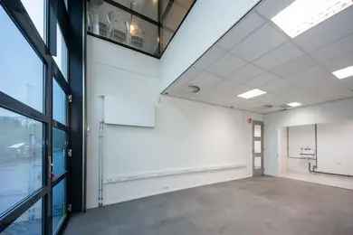 180m2 Bedrijfsruimte Amersfoort te Koop