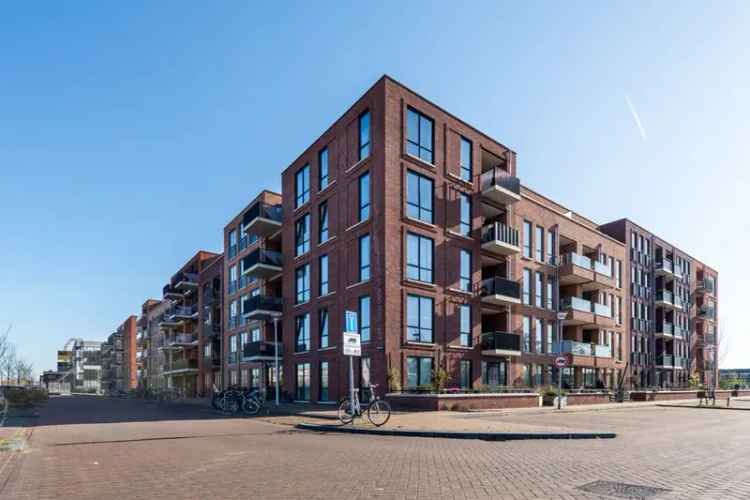 Te Huur Luxe 3 Kamer Appartement Plaza West