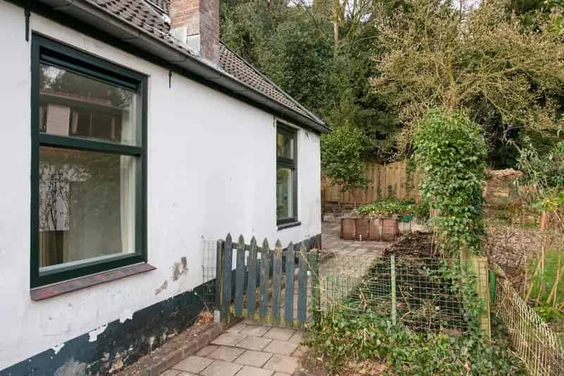Huis te koop Oosterbeek  Renovatieproject  Toplocatie Bato's Park