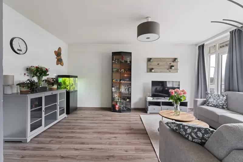 Ruim Appartement Arnhem Presikhaaf Nabij Park en Winkelcentrum