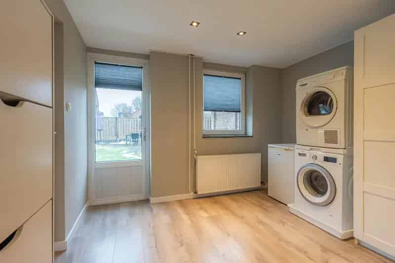 Halfvrijstaande woning Landgraaf 4 slaapkamers gerenoveerd