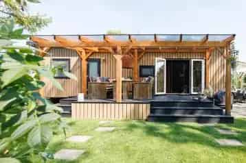 Modern Duurzaam Chalet te Koop op Campingpark Blijwerven