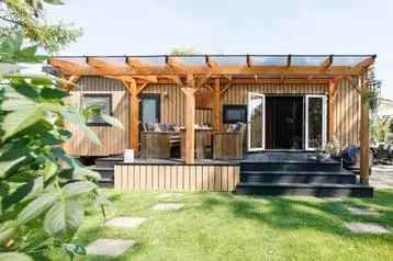 Modern Duurzaam Chalet te Koop op Campingpark Blijwerven