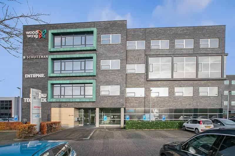 Kantoorruimte Harderwijk Stephensonstraat 662m2 te Huur