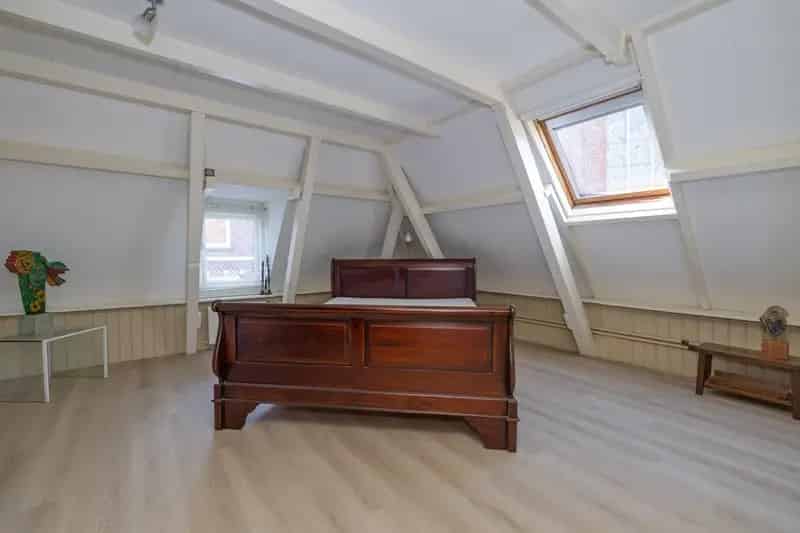 Rijksmonument Weesp Centrum 58m2 Koetsierswoning