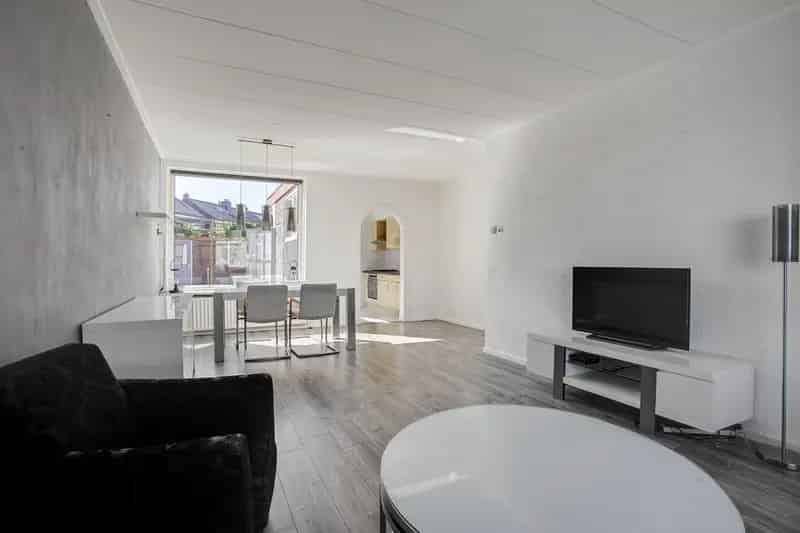 Ruime Familiewoning Enschede Nabij Volkspark