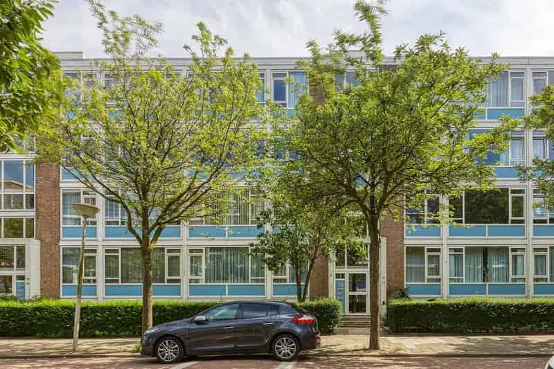 Ruim 4 Kamer Appartement Den Haag Nabij Strand En Winkelcentrum