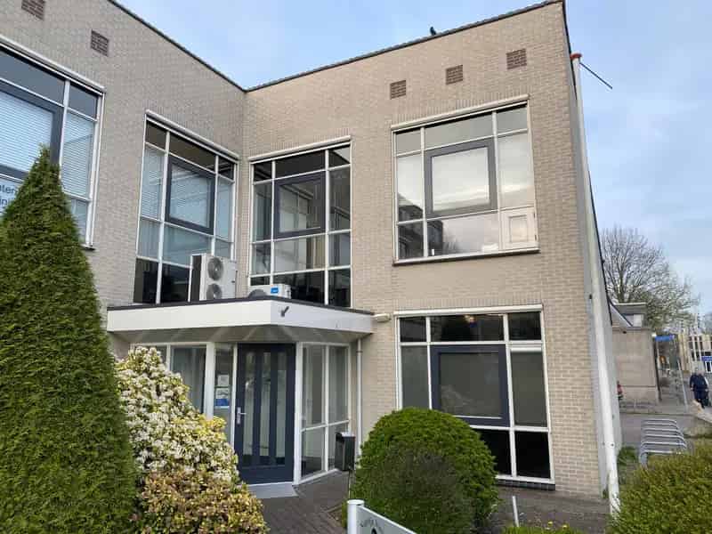 Kantoor Grootebroek | Zoek kantoren te huur: De Middend 106 1613 KZ Grootebroek 