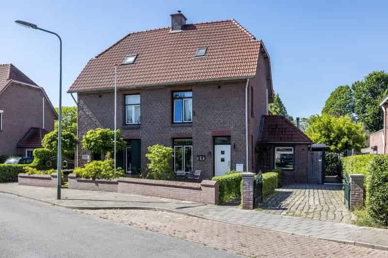 Huis Te Koop , 111, Treebeekstraat, Brunssum, Limburg