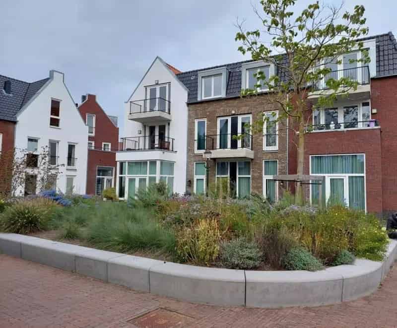 Luxe appartement Huizen Centrum: Modern, Ruim Terras, 2 slaapkamers