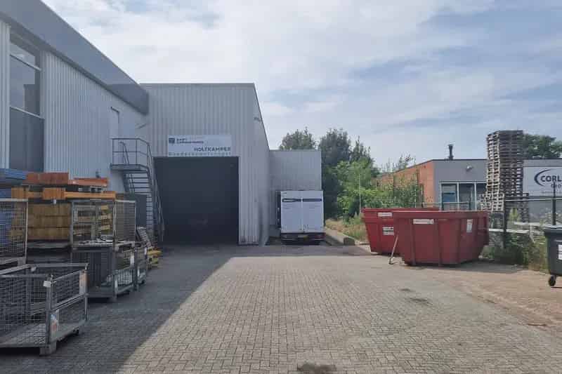 Bedrijfshal te huur Emmen 1225m² Bargermeer