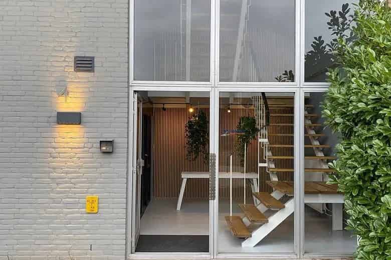 50m2 Kantoorruimte te Huur Weesp