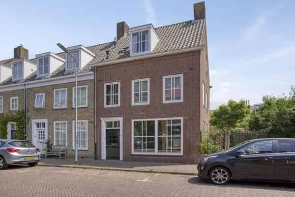 6 Slaapkamers Hoekwoning Middelburg Centrum Tuin Achterom