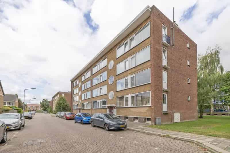3 Kamer Appartement Weesp Nabij Station Gerenoveerd 66m2