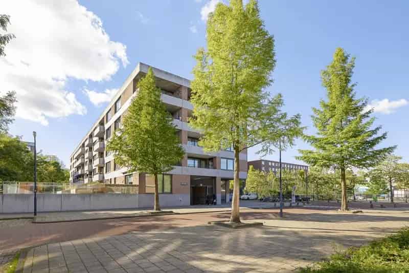 Ruime 4 Kamer Benedenwoning Amsterdam Osdorp 118m2
