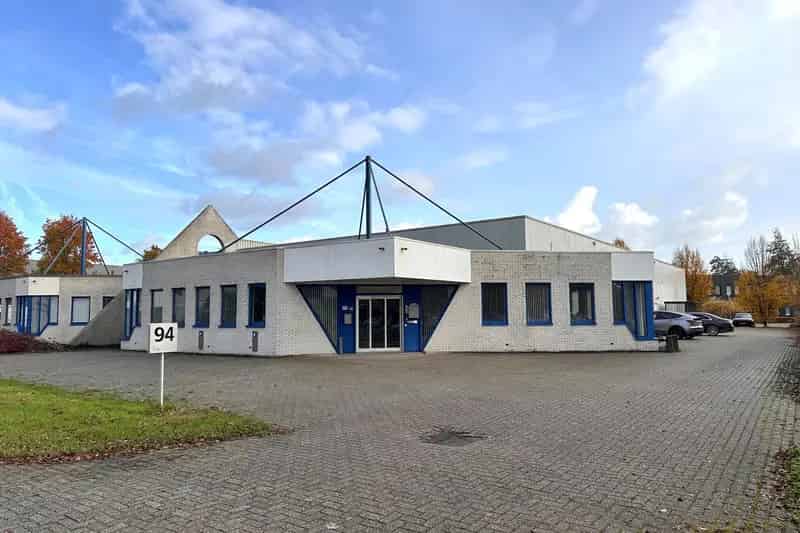Bedrijfshal te Huur Doetinchem 540m² Kantoor Opslag
